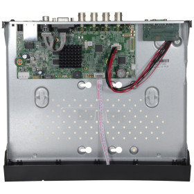 NVR IP-Rekorder HIKVISION mit 8 PoE-Ports, 8 Kameras, 8 MP (4K) Auflösung